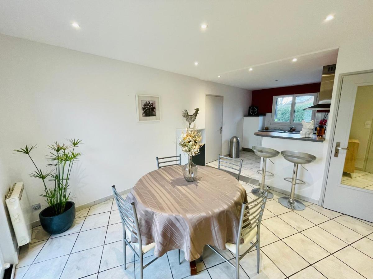 Maison T2 De 70 M2 Avec Jardin Et Veranda Rignac  المظهر الخارجي الصورة